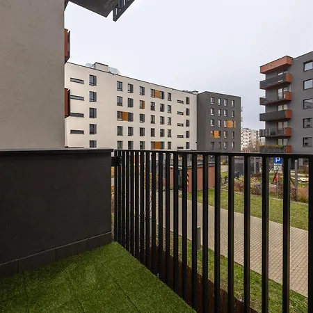 Podskarbinska Modern Space By Bookinghost Daire *