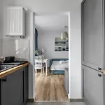 Apartman Podskarbinska Modern Space By Bookinghost *